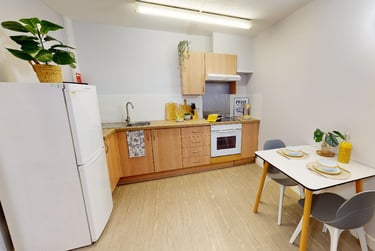 iQ Little Aspley House Student Halls, Firth Street, City Centre, Huddersfield, HD1 3BN - Image 6